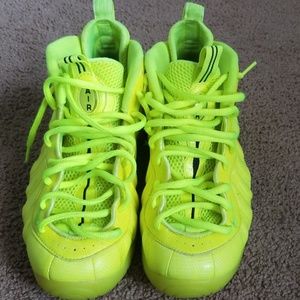 🔥🔥Nike Air Foamposite Volt🔥🔥 Mens
